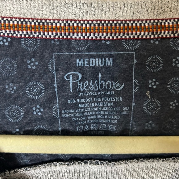 Vintage Pressbox Gray and Blue Auburn Sweatshirt - Picture 4 of 5